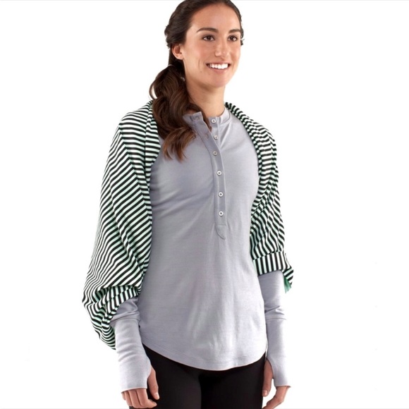 lululemon Vinyasa Scarf - Picture 3 of 5